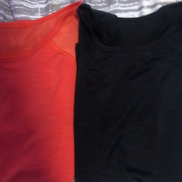 2 Cute Mesh Tops - Picture 2 of 7